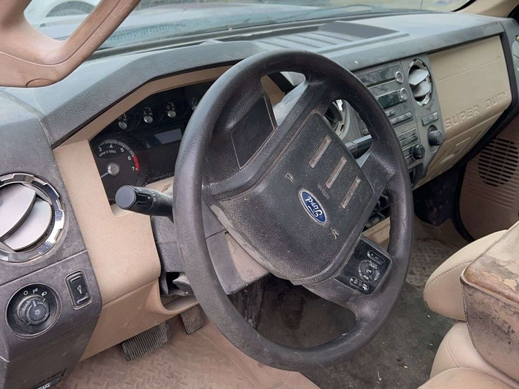 2012-ford-f250-image-15