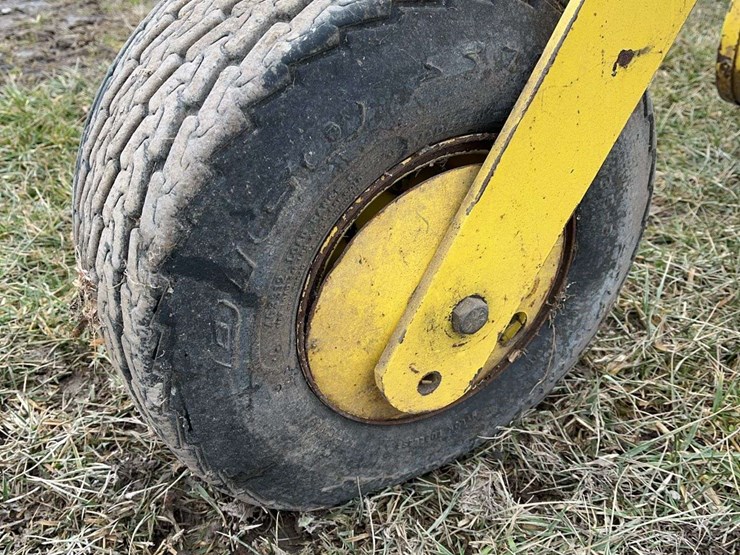 john-deere-630-image-8