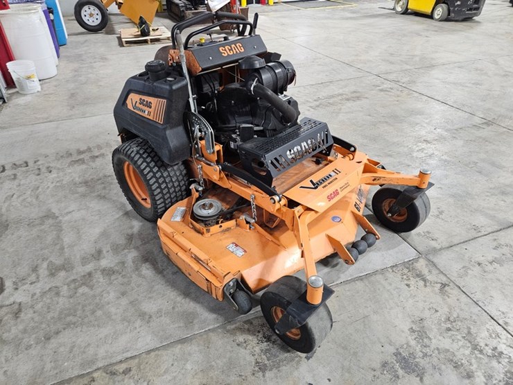 #107-•-2022-scag-v-ride-ii-fuel-injected-stand-on-mower-image-7