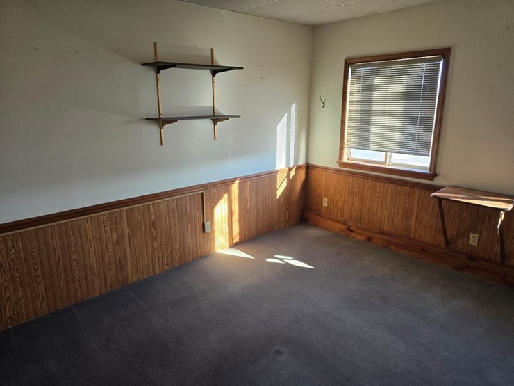 #1-•-34.00-+/--acre-commercial-property-image-107