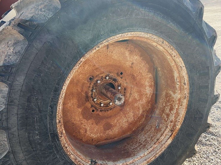 agco-allis-7060-image-10