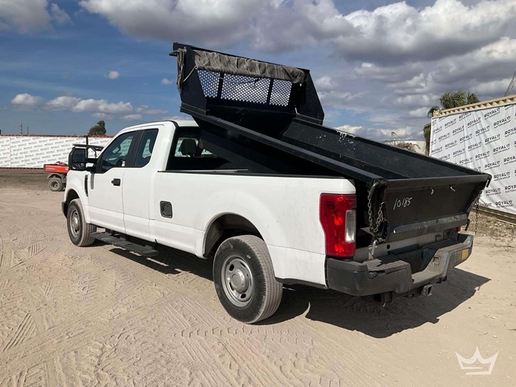 2017-ford-f250-image-4