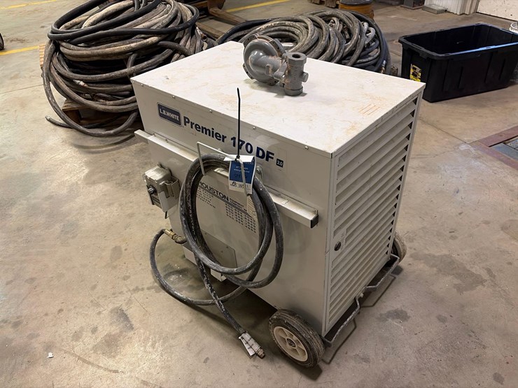 l.b.-white-premier-170-df-portable-heater-image-4