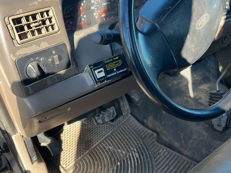 2001-ford-f450-image-16