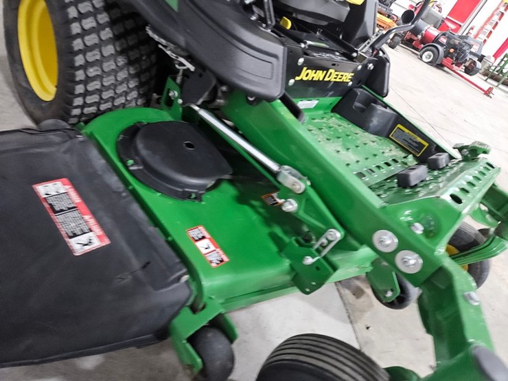 2022-john-deere-z970r-image-10