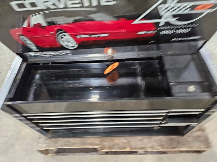 #185-•-snap-on-corvette-40th-anniversary-tool-box-image-4