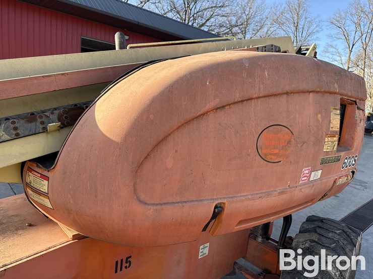 2007-jlg-600s-image-10