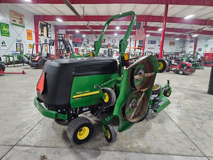 2021-john-deere-1600-turbo-image-17