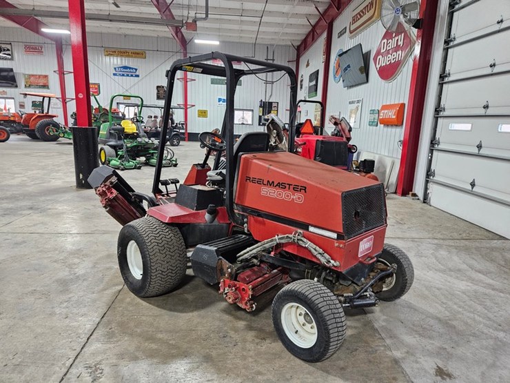 #174-•-toro-5000d-reelmaster-fairway-mower-image-15