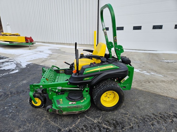 john-deere-z915e-image-2