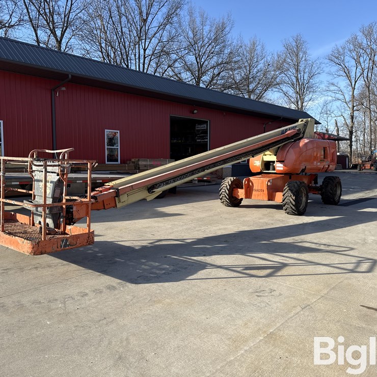 2006 JLG 800S