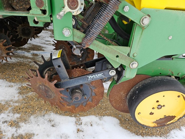 john-deere-7200-image-12