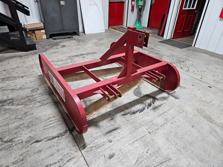 #138-•-60"-3pt-soil-leveler-image-7