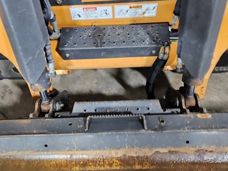 2020-case-tv450-image-13