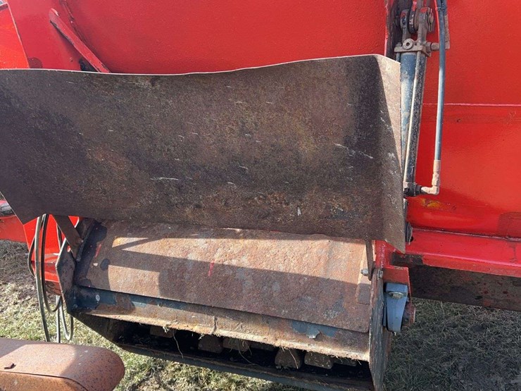 kuhn-knight-8124-image-2