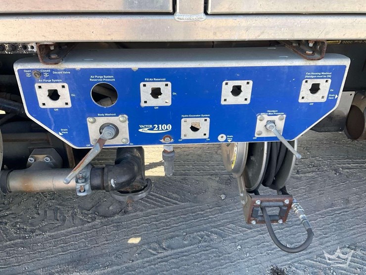 2013-international-workstar-7500-image-41