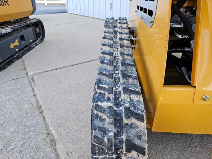 #24-•-2025-ggma-gg385-mini-skid-loader-image-11