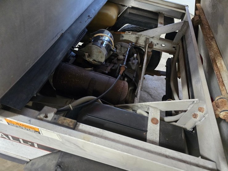 #191-•-1994-club-car-carryall-i-golf-cart-image-27