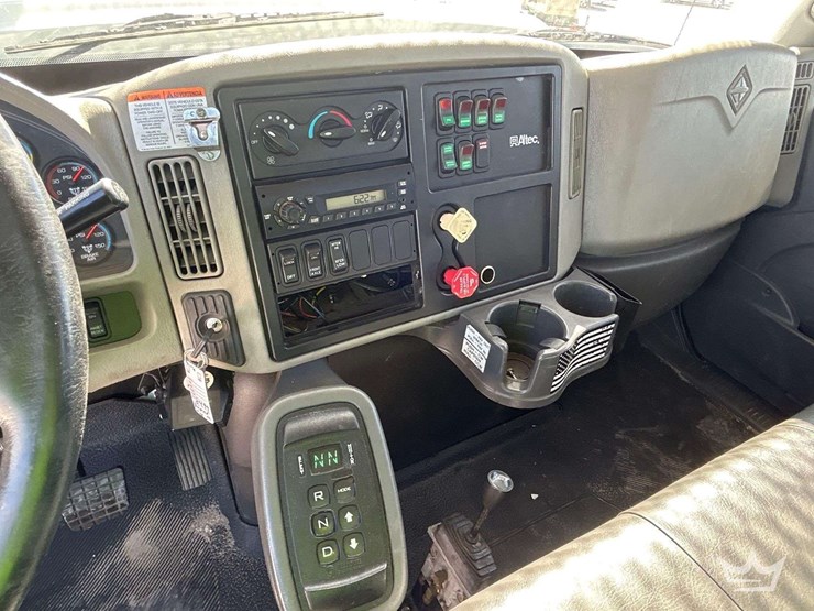 2013-international-workstar-7400-image-18