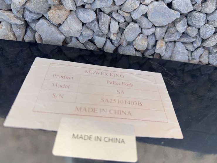 skid-steer-pallet-forks-saii100-image-7