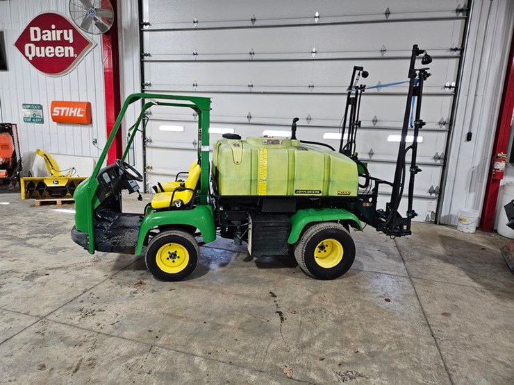 john-deere-gator-image-2