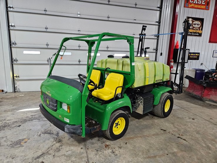 john-deere-gator-image-1