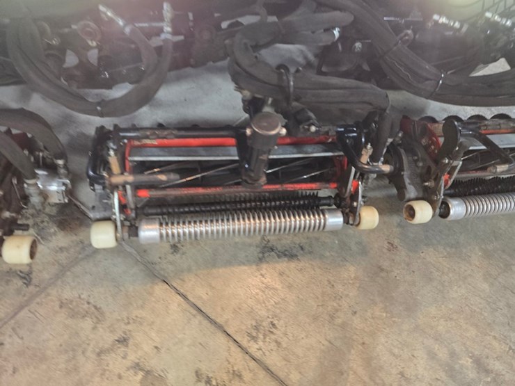 #188-•-jacobsen-lf1880-super-fairway-mower-image-10