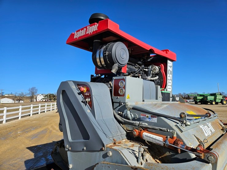#36-•-zip-it-az500-asphalt-ripper-image-15