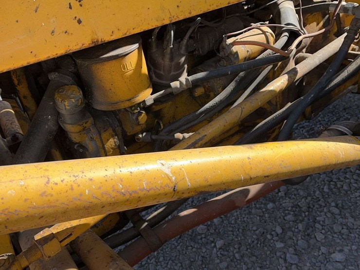 1968-massey-ferguson-200-image-15