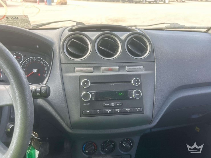 2012-ford-transit-connect-image-18