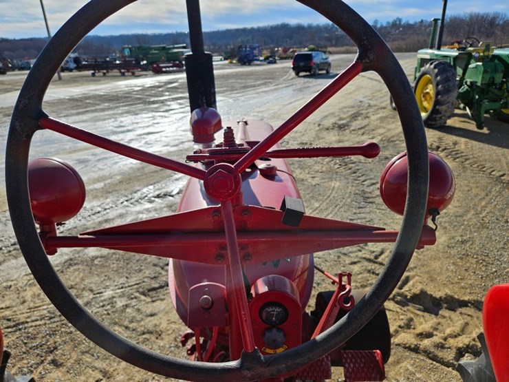 international-h-image-16