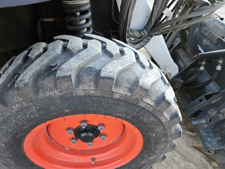 2018-bobcat-toolcat-5600-image-14