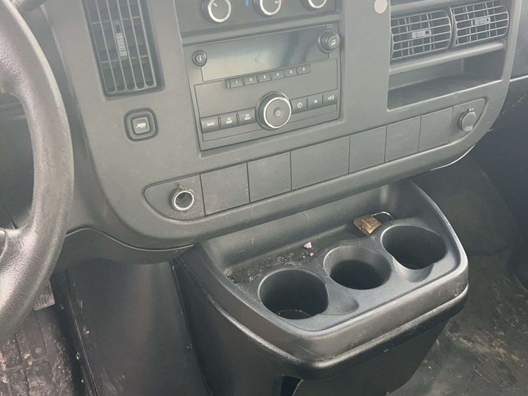 2009-gmc-3500-image-14