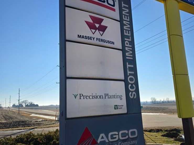 #36-•-agco-scott-implement-dealer-sign-image-4