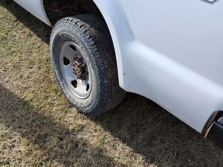 2009-ford-f250-image-9