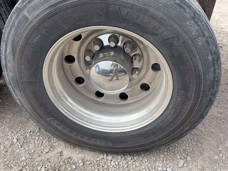 2001-wilson-hopper-bottom-image-13