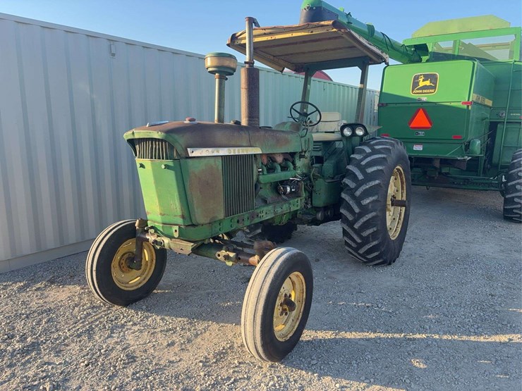 john-deere-4020-image-2