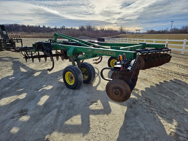 john-deere-510-image-3