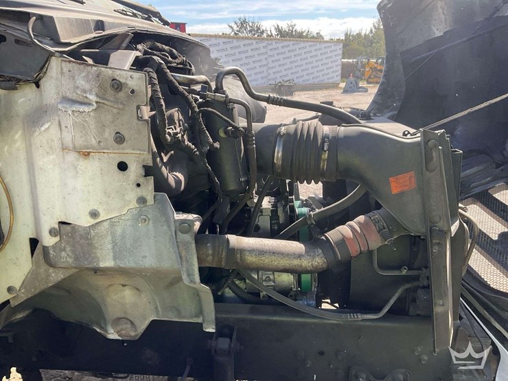 2005-ford-f650-image-9