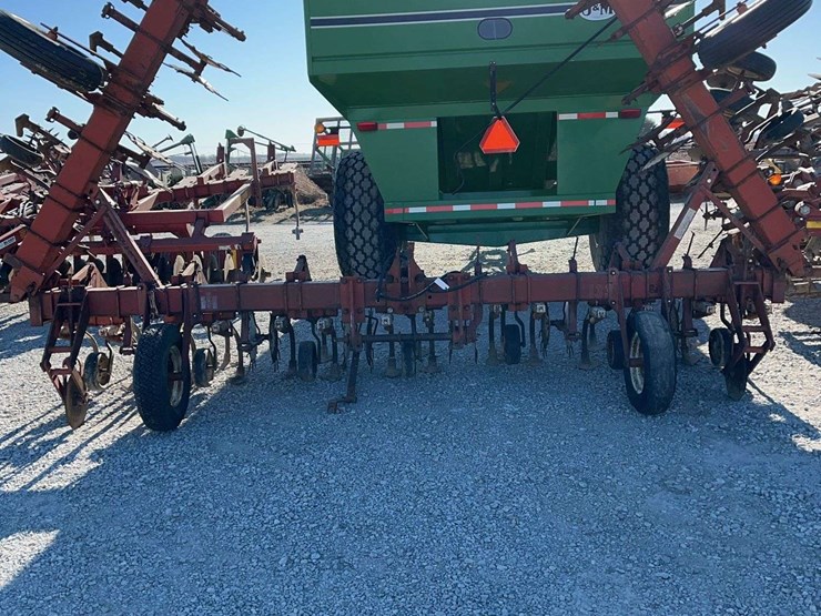 international-133-image-2