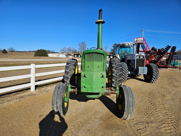 john-deere-4520-image-8