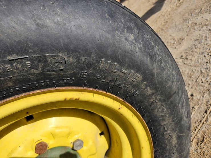 john-deere-510-image-14