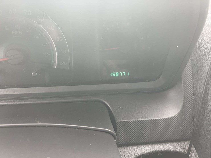 2010-dodge-journey-image-15