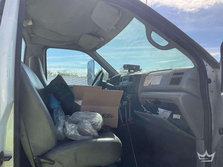 2005-ford-f650-image-26