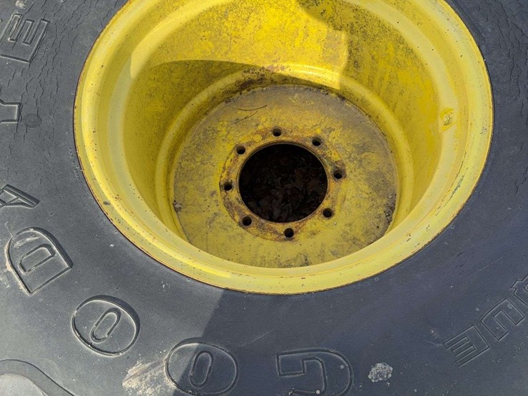 john-deere-26-image-2