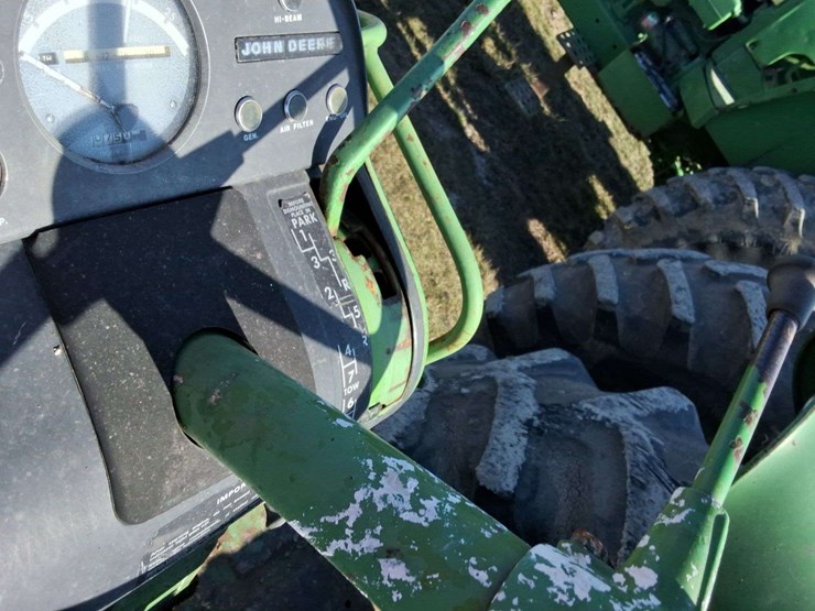 john-deere-4620-image-17