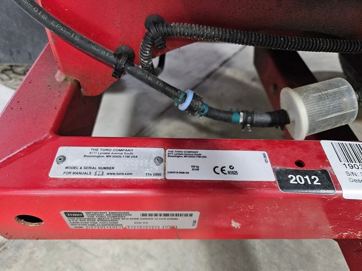 #108-•-2012-toro-pro-force-blower-image-11