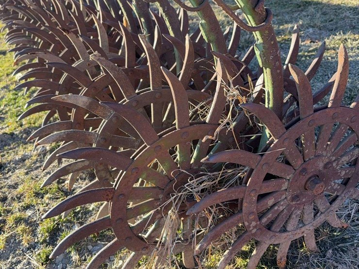 john-deere-400-image-4