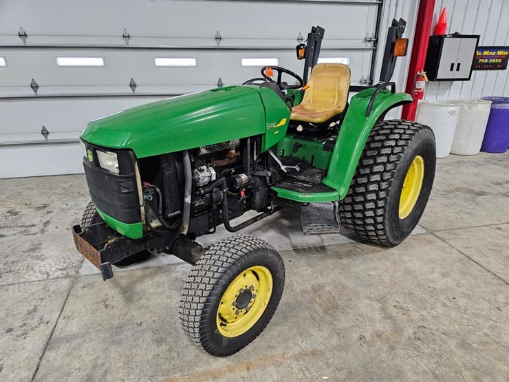 john-deere-4600-image-1