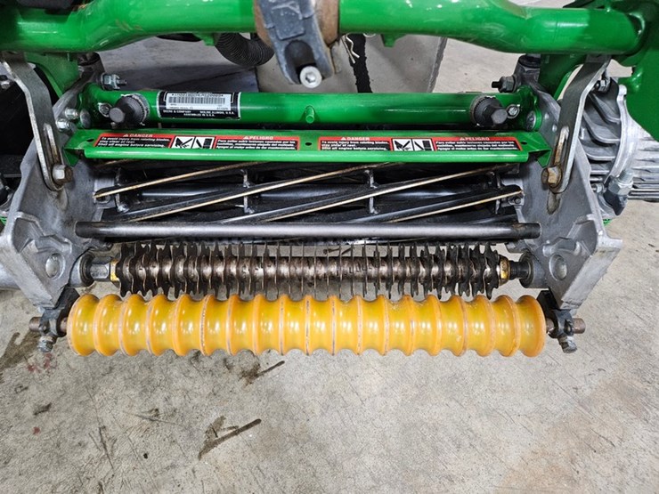 john-deere-8000a-image-9